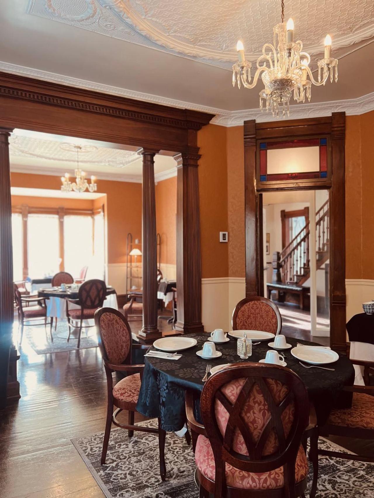 Le Chateau Du Lac Magog Kültér fotó
